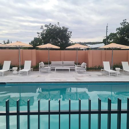 Burringa Garden Motel Wagga Wagga Zewnętrze zdjęcie