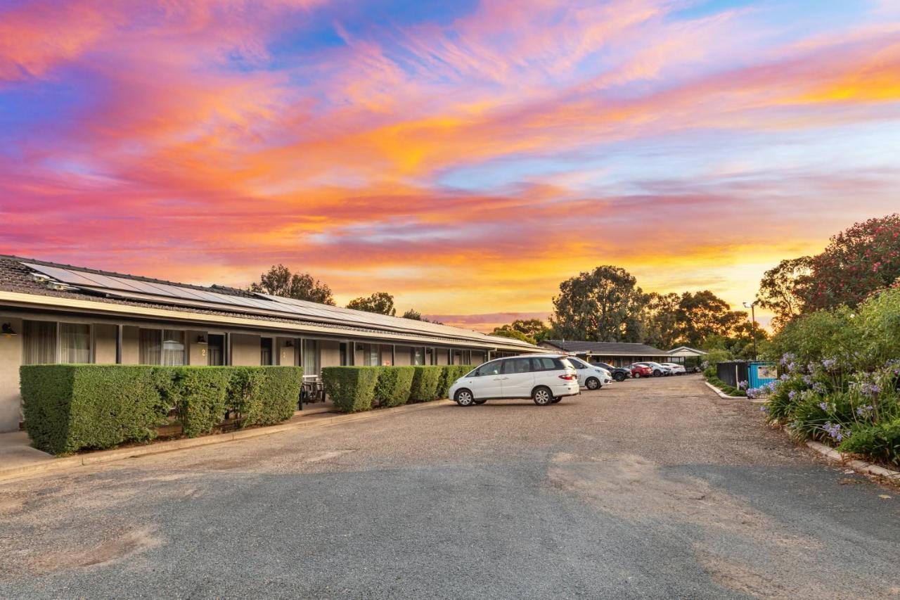 Burringa Garden Motel Wagga Wagga Zewnętrze zdjęcie