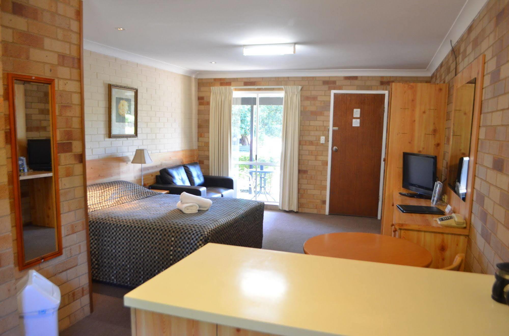 Burringa Garden Motel Wagga Wagga Zewnętrze zdjęcie